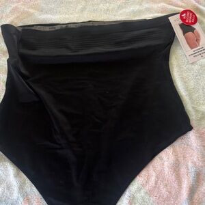 Youmita Black Shapewear